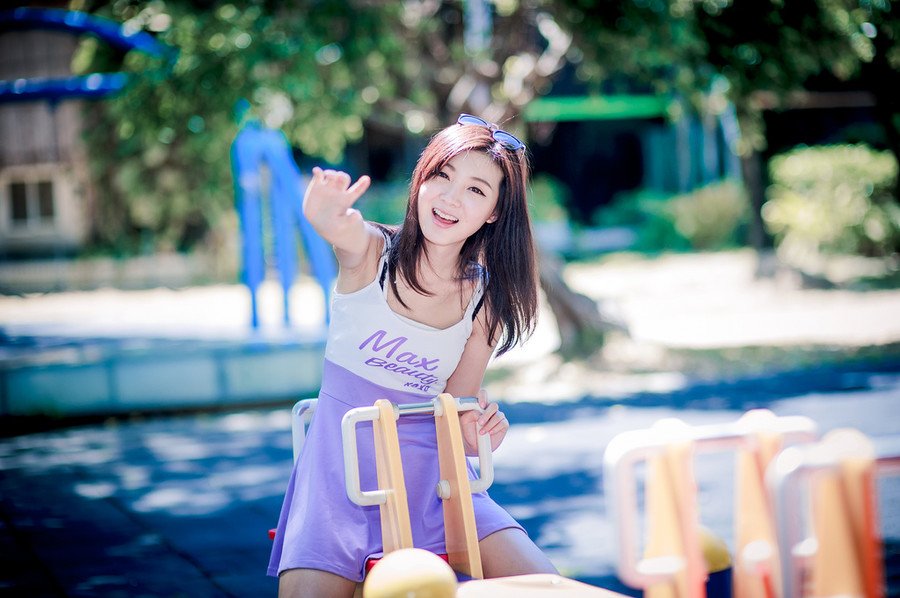 只听刘璝低沉的声音里，隐隐带着几分咆哮：“我为刘家出生入死，浴血拼杀，刘璋却在后方私通我妻子，更暗谋害我，非我不忠，奈何刘璋昏庸无道，更要绝我生路，今日回来，刘璝也没想过活着出去，将军，我刘璝今日，要反了！”